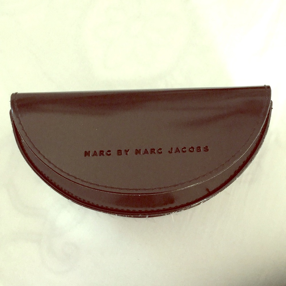 Marc by Marc Jacobs sunglasses case